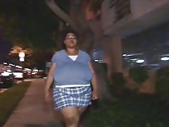 거 대 한 검은 새끼 좆 되 면 하 고 cumload를 먹고