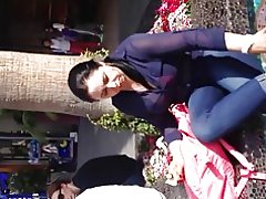 투명 한 블라우스에 핫 milf