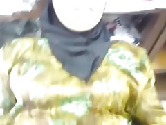 아내, 스토어는 오픈