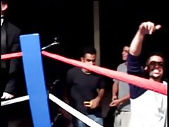 수 탉-미친 매춘부 빠는 경연 대회에 참가